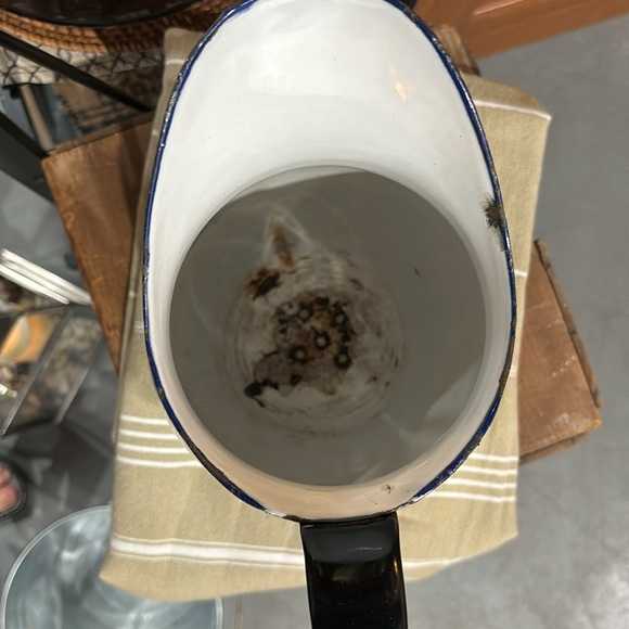 Vintage antique white enamel pitcher. 11 in high - Picture 3 of 5